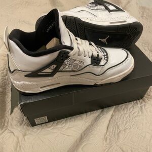 White and Black Jordan Retro 4 DIYs